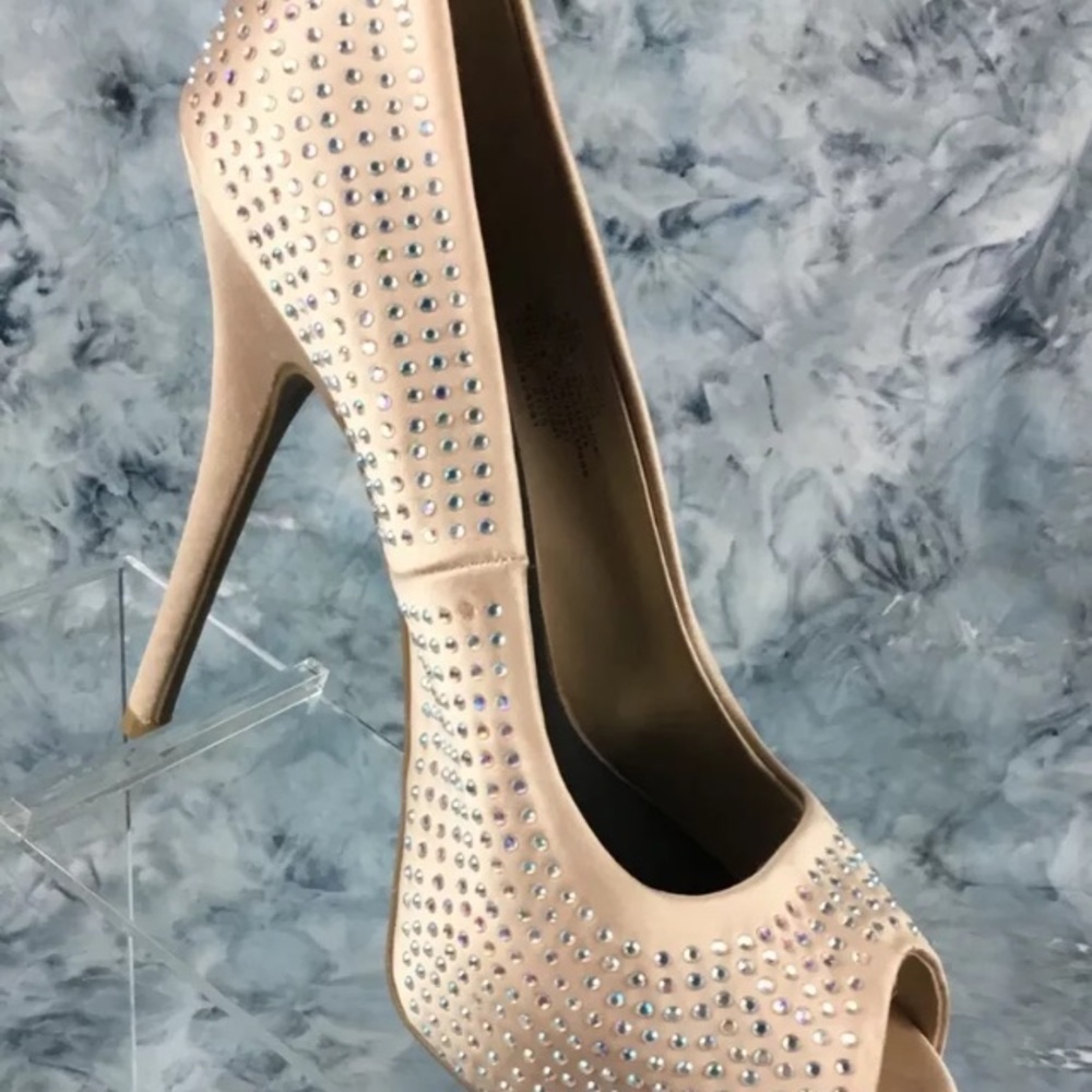Jennifer Lopez crystal blush satin heels - Picture 3 of 8